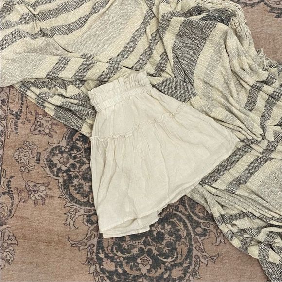 b.Original Ruffle short, S, NWT - Picture 4 of 4